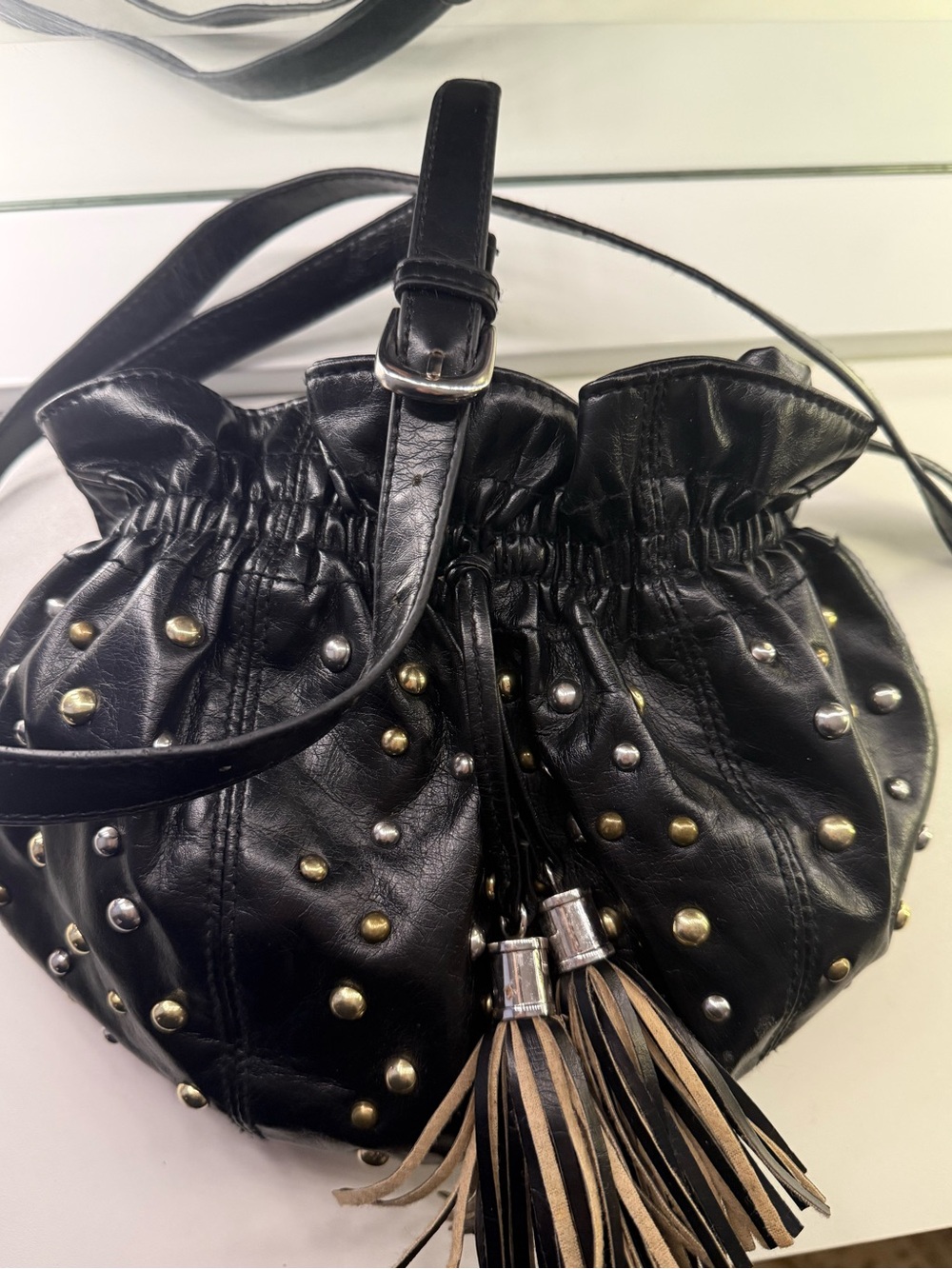 Steve Madden Women’s Black  Crossbody Studded Bucket Purse- Handbag 🖤👜